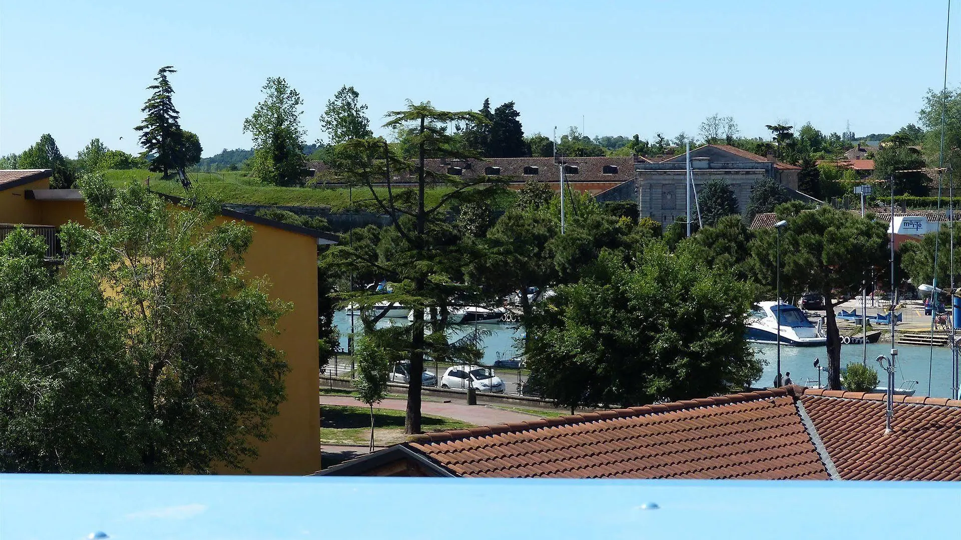 Ostello Meet Gardalake Hostel Peschiera del Garda