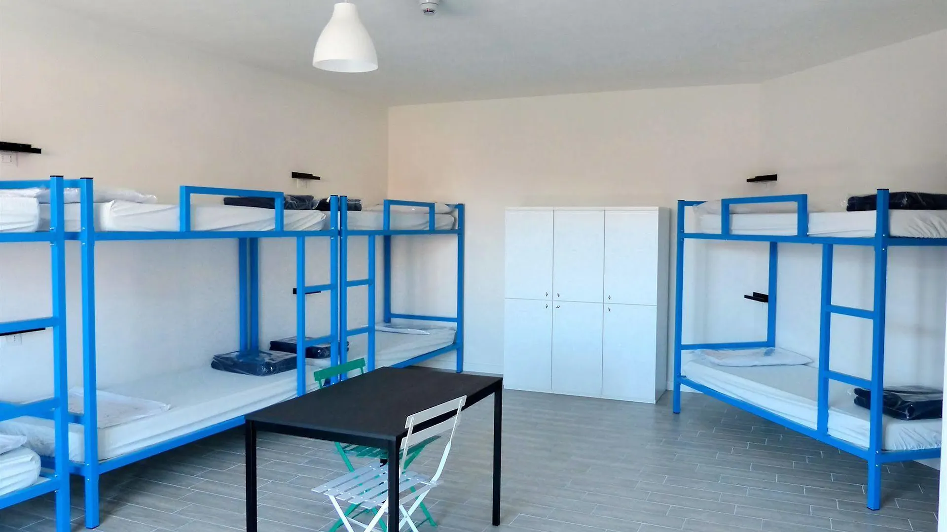 Ostello Meet Gardalake Hostel Peschiera del Garda Italien